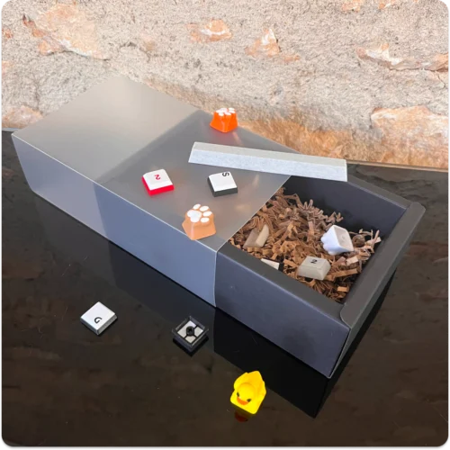 touches box